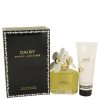 Daisy by Marc Jacobs Gift Set -- 3.4 oz Eau De Toilette Spray + 2.5 oz Body Lotion (Women)